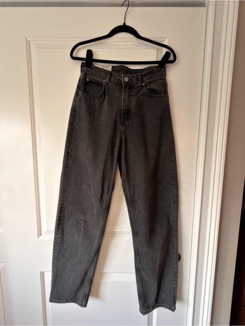 H&M Women's 90’s Baggy Jeans in Charcoal Black